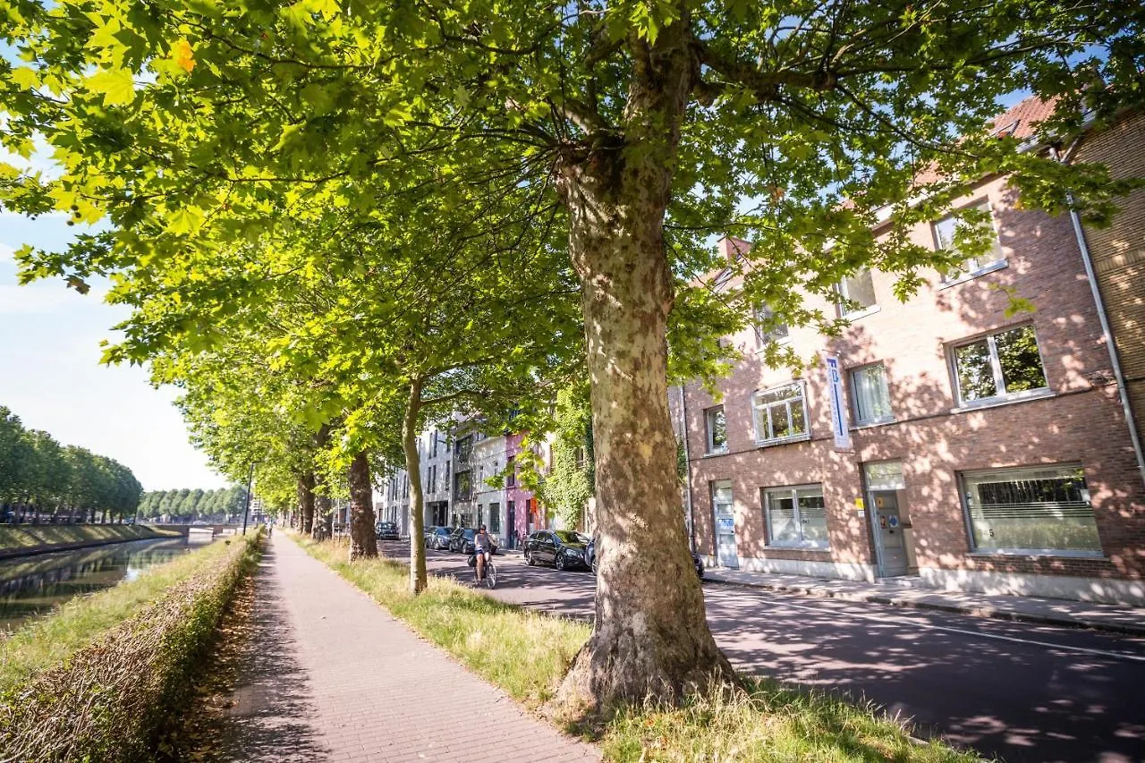 ***  Fred&Breakfast Bed & Breakfast Ghent Belgium
